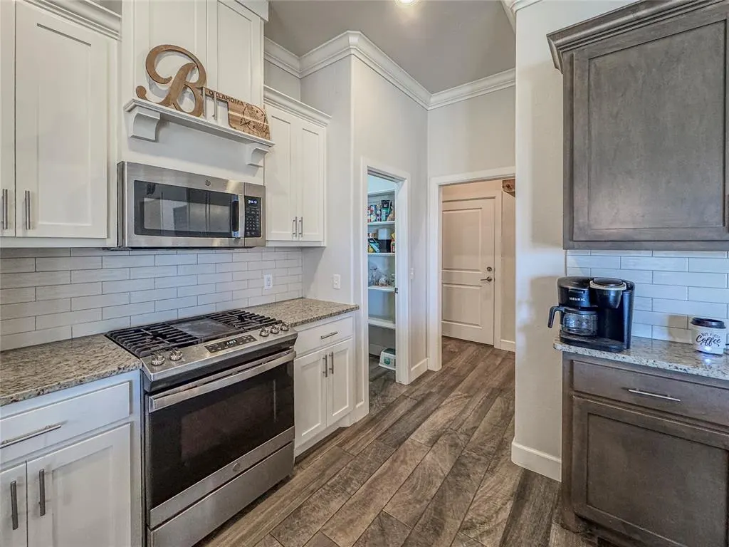 Photo 19 — 4304 St Augustine Street, Mustang, OK 73064