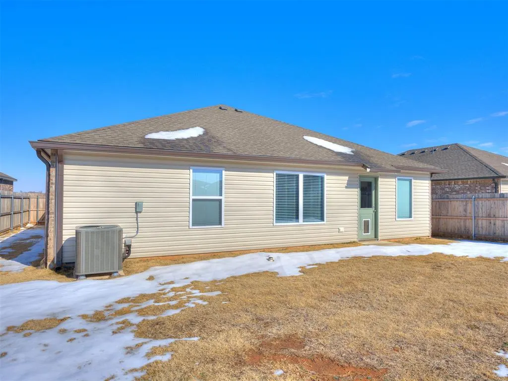 Photo 4 — Address unavailable, Mustang, OK 73064