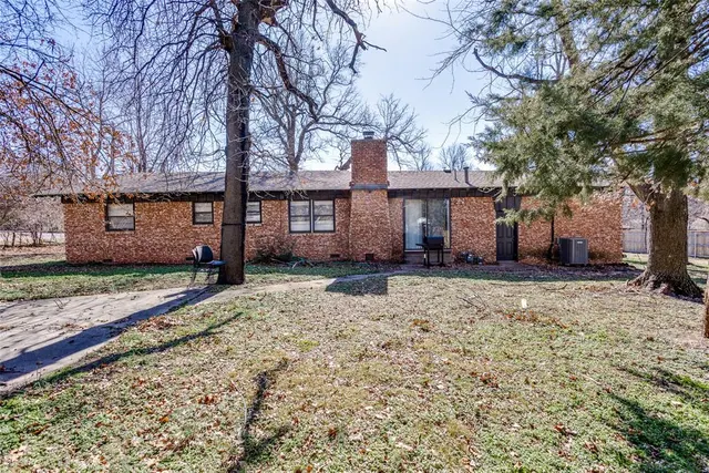 Photo 7 — 8201 NW 18th Street, Oklahoma City, OK 73127
