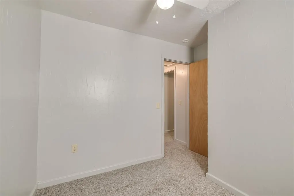 Photo 25 — 109 E Cummings Avenue, Mulhall, OK 73063