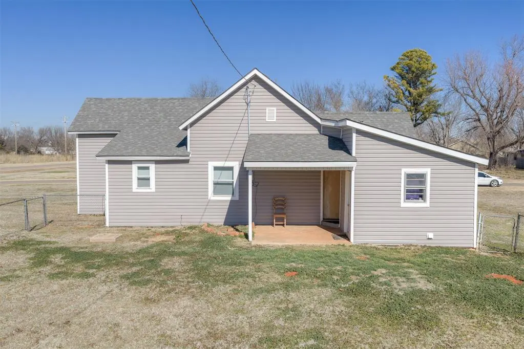Photo 40 — 109 E Cummings Avenue, Mulhall, OK 73063