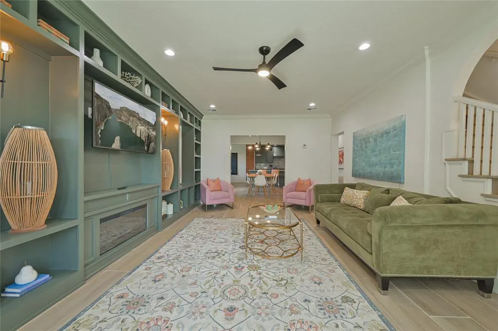 Photo 6 — 1129 NE 14 Street, Oklahoma City, OK 73117