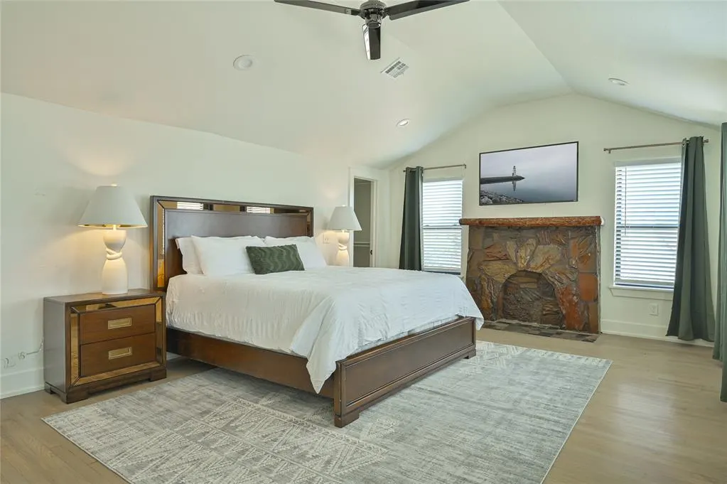 Photo 32 — 1129 NE 14 Street, Oklahoma City, OK 73117