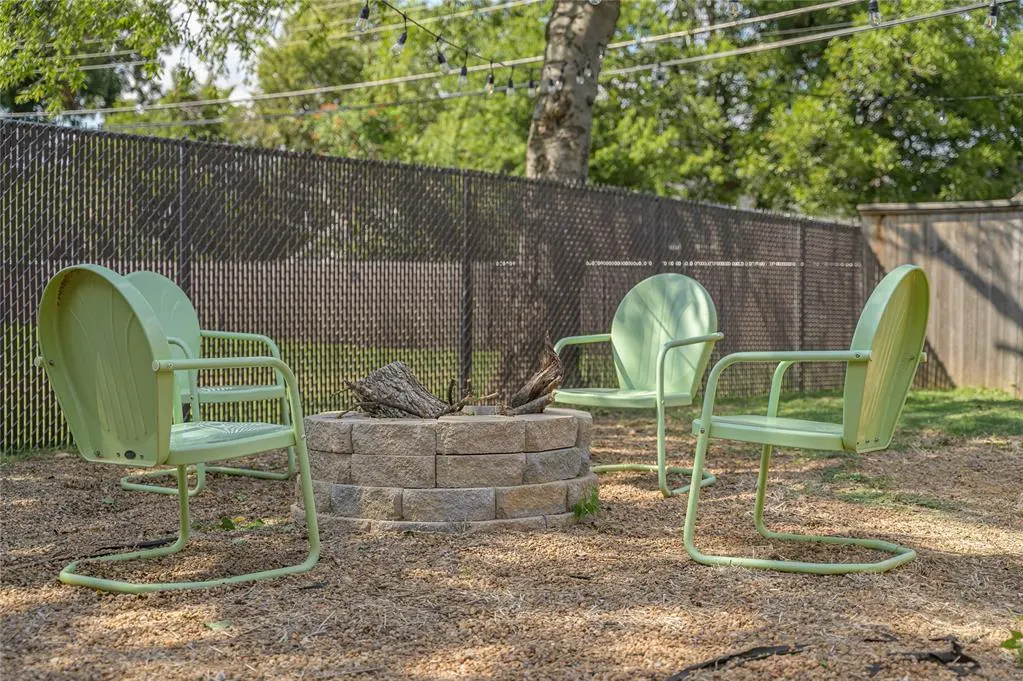 Photo 39 — 1129 NE 14 Street, Oklahoma City, OK 73117