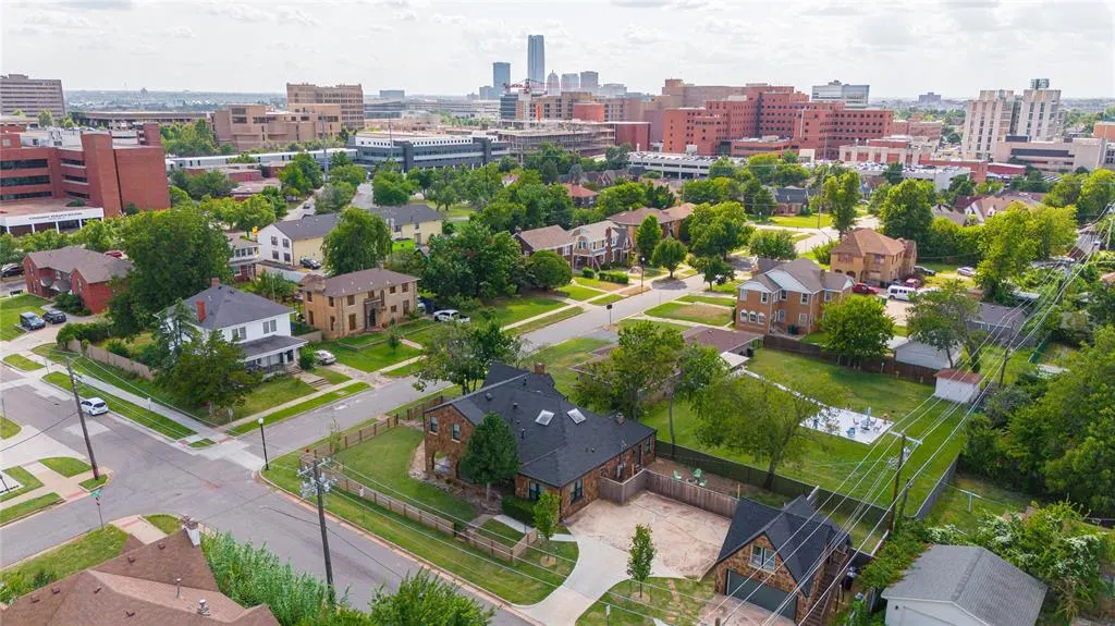 Photo 41 — 1129 NE 14 Street, Oklahoma City, OK 73117