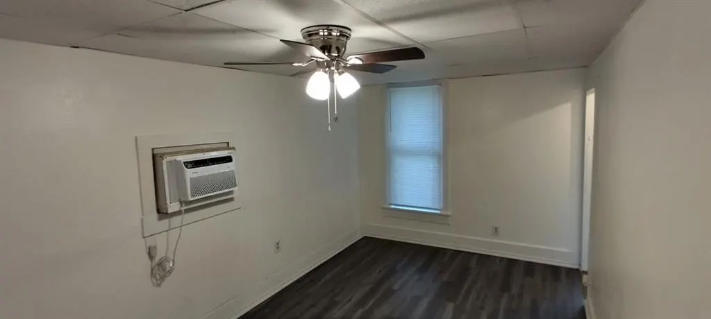 Photo 4 — 521 W Symmes Street, Norman, OK 73069