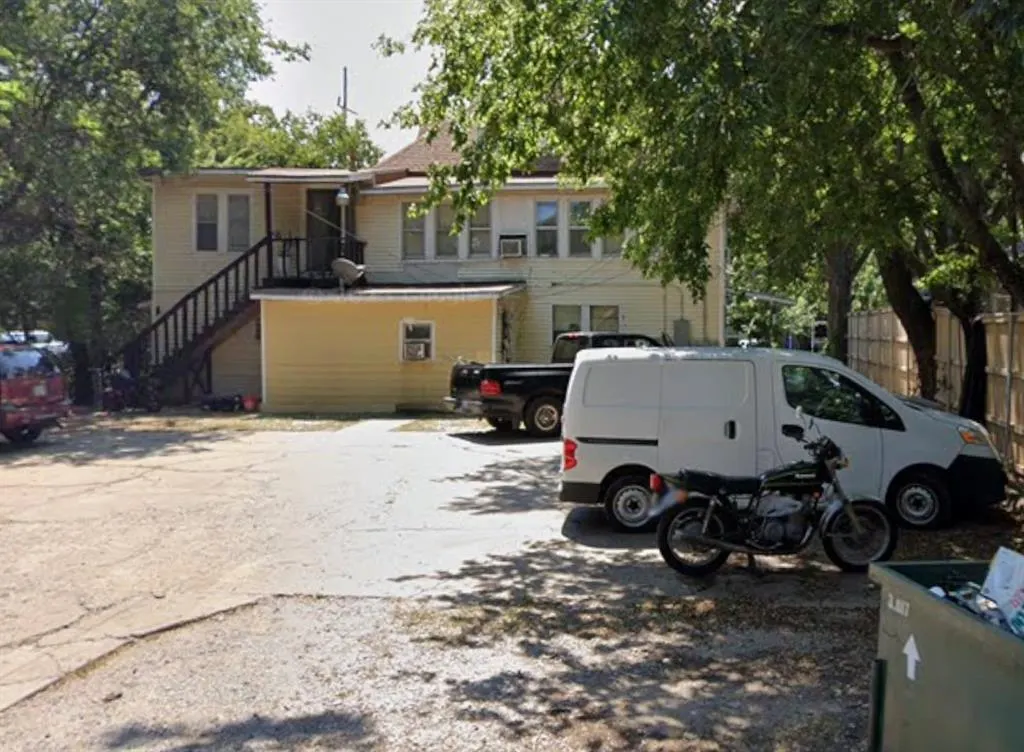 Photo 14 — 521 W Symmes Street, Norman, OK 73069