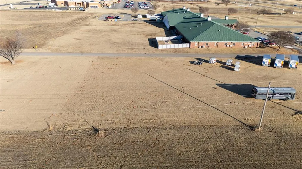 Photo 3 — 0 Lewis Road Roads, Weatherford, OK 73096