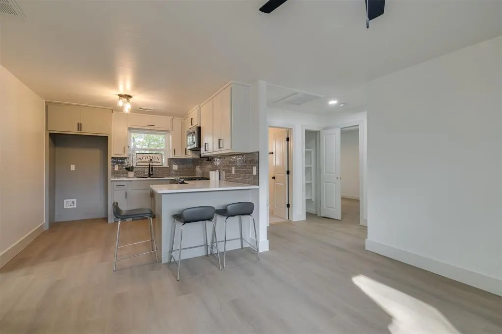 Photo 11 — 727 SE 19th Street, Oklahoma City, OK 73129