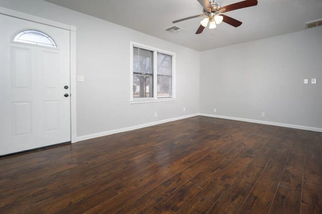 Photo 6 — 5940 NW 58th Terrace, Oklahoma City, OK 73122