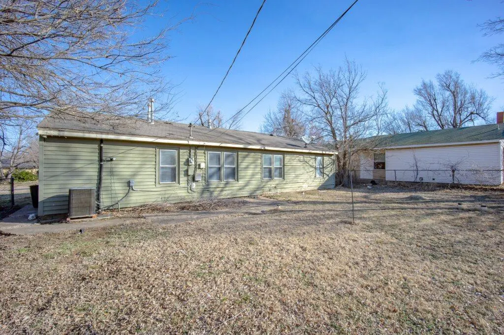 Photo 12 — 5940 NW 58th Terrace, Oklahoma City, OK 73122
