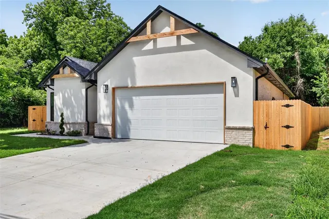 Photo 5 — 1213 N Page Avenue, Oklahoma City, OK 73117