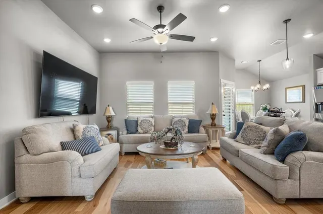 Photo 7 — 11109 NW 136th Terrace, Yukon, OK 73099