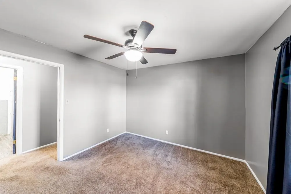 Photo 12 — 1211 E 13th Street, Cushing, OK 74023