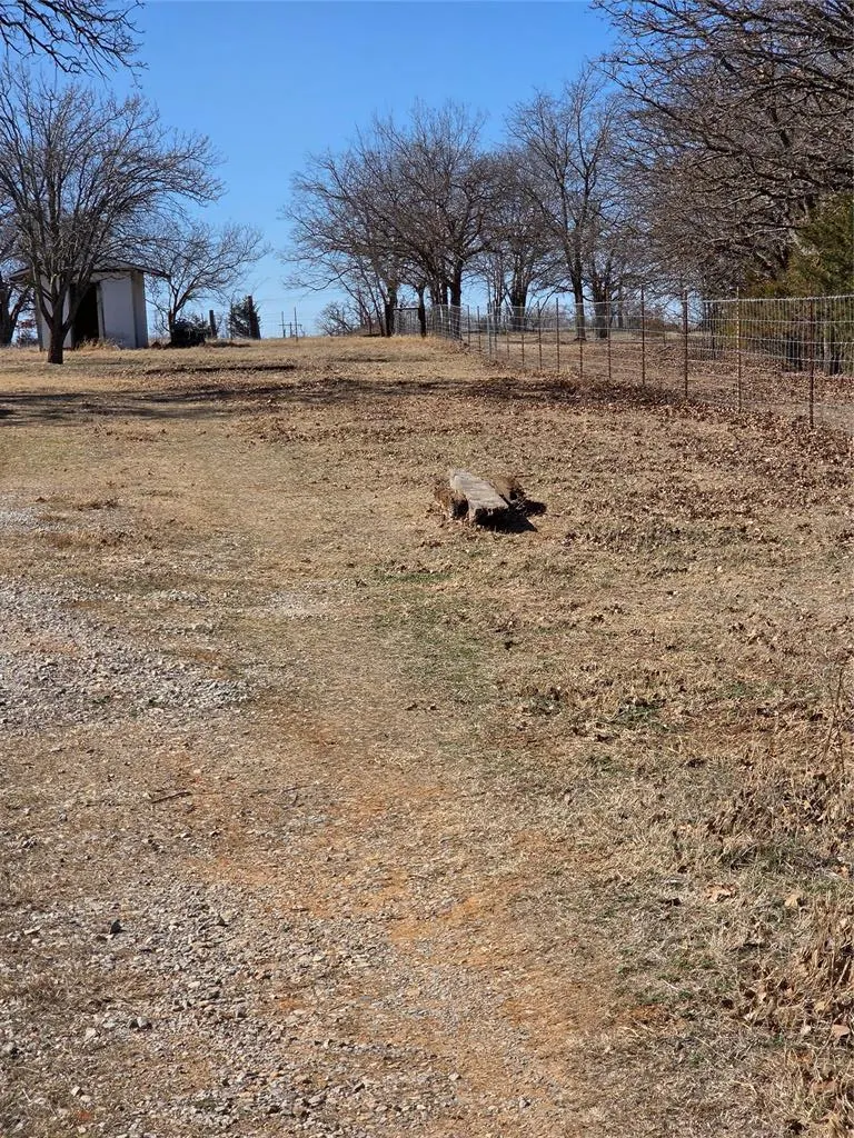 Photo 13 — 3402 Lola Road, Norman, OK 73026