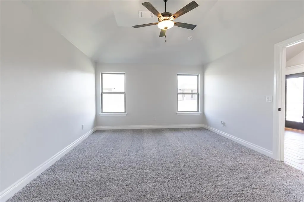 Photo 11 — 11504 NW 134th Street, Canadian, OK 73078