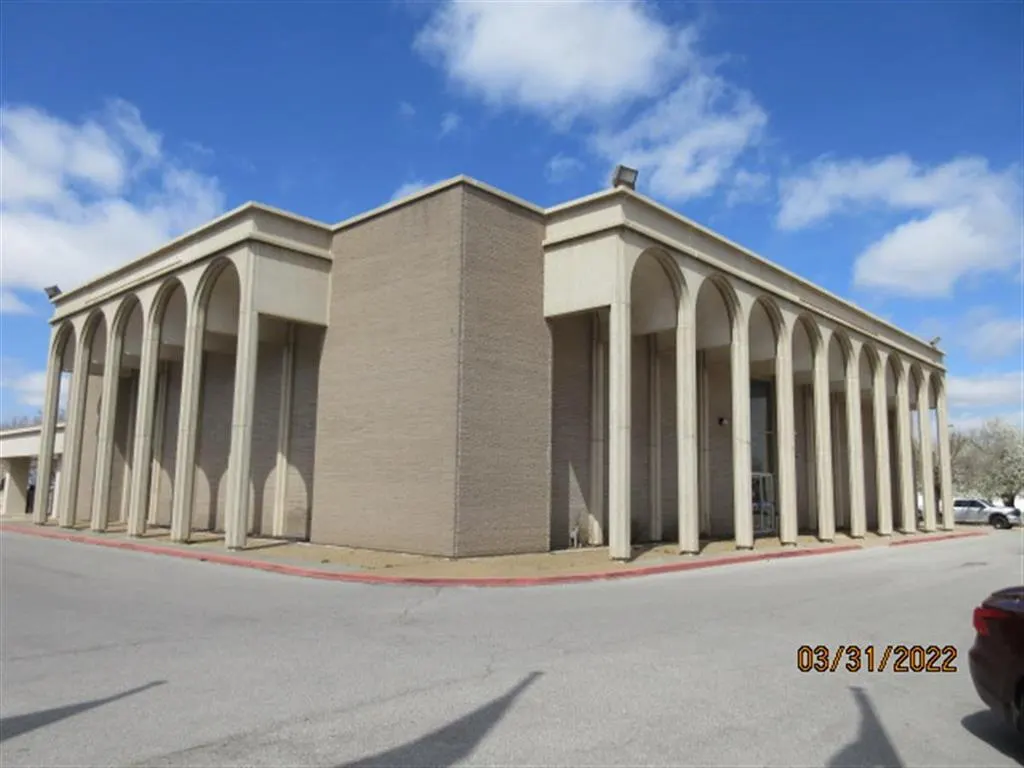 Front exterior — 2301 W Exchange Avenue, Oklahoma City, OK 73108
