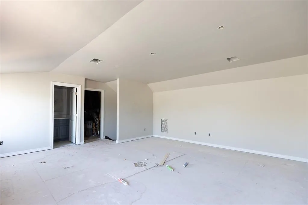 Photo 19 — 12509 SW 31st Street, Yukon, OK 73099