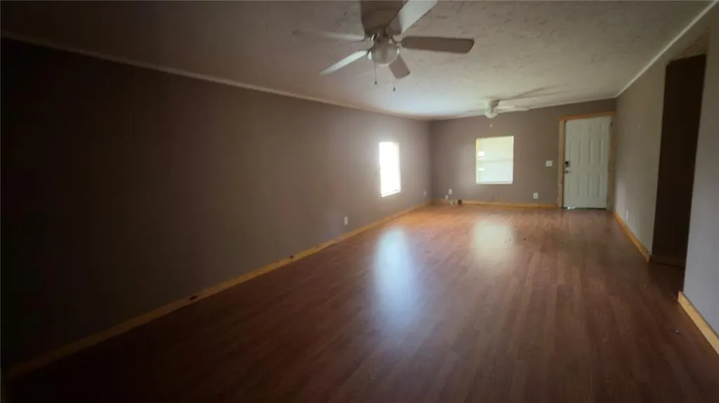 Photo 10 — 103 S Shawnee Avenue, Okemah, OK 74859