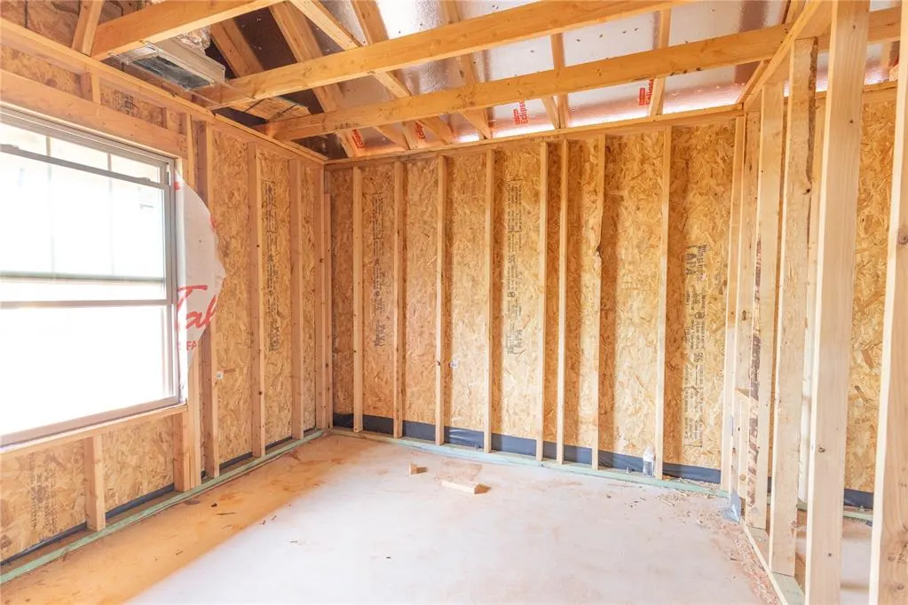 Photo 5 — 12505 SW 31st Street, Yukon, OK 73099