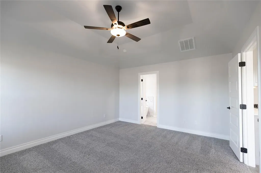 Photo 9 — 12505 SW 31st Street, Yukon, OK 73099