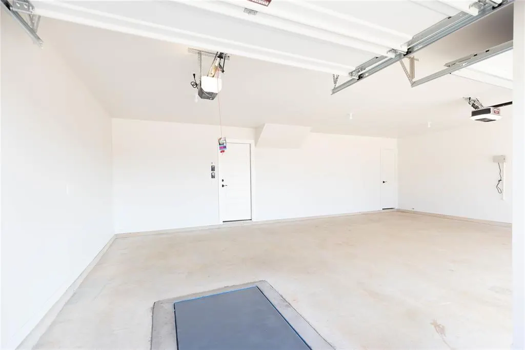 Photo 29 — 12505 SW 31st Street, Yukon, OK 73099