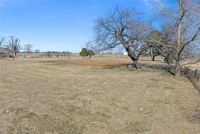 Photo 7 — 25820 E County Road 1500, Maysville, OK 73057
