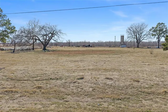 Photo 8 — 25820 E County Road 1500, Maysville, OK 73057