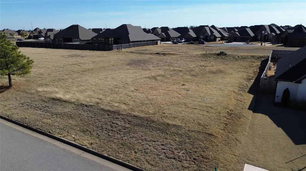 Front exterior — 9204 SW 30th Street, Oklahoma City, OK 73179