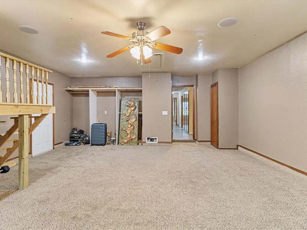 Photo 17 — 1717 Crest Circle, Oklahoma City, OK 73130