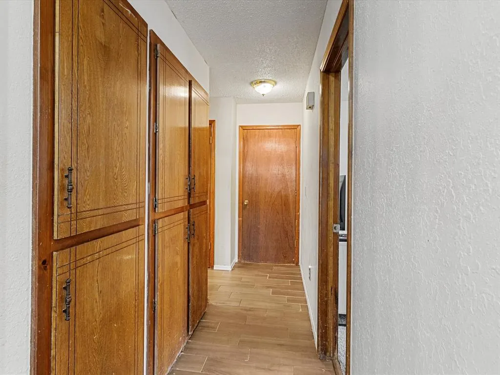 Photo 20 — 1717 Crest Circle, Oklahoma City, OK 73130