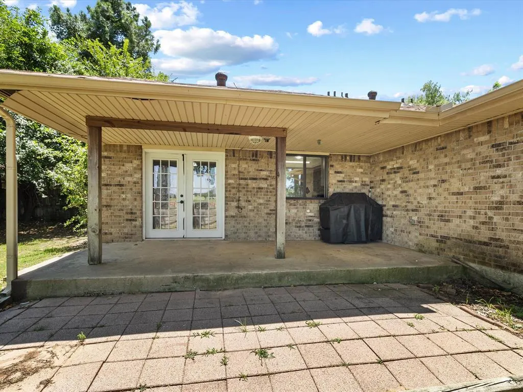 Photo 21 — 1717 Crest Circle, Oklahoma City, OK 73130