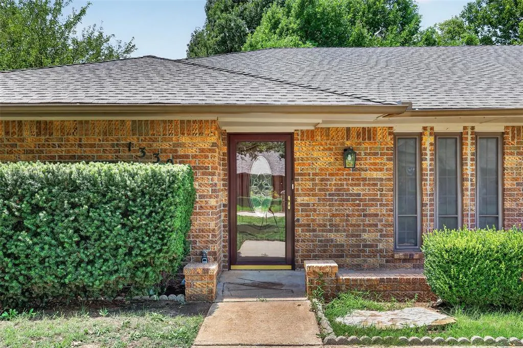 Photo 2 — 13309 Green Valley Drive, Oklahoma City, OK 73120