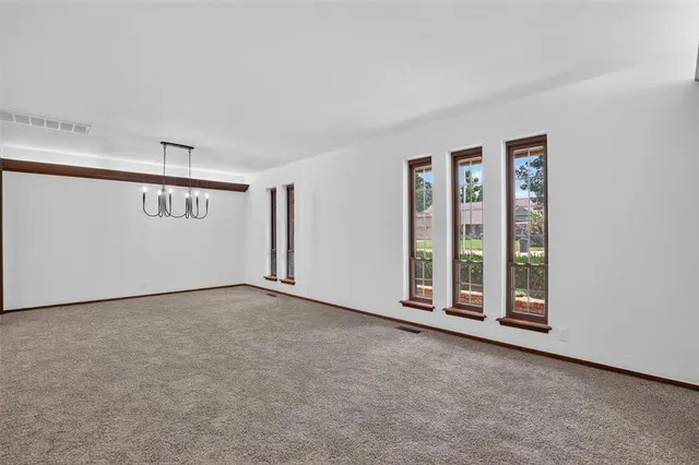 Photo 5 — 13309 Green Valley Drive, Oklahoma City, OK 73120