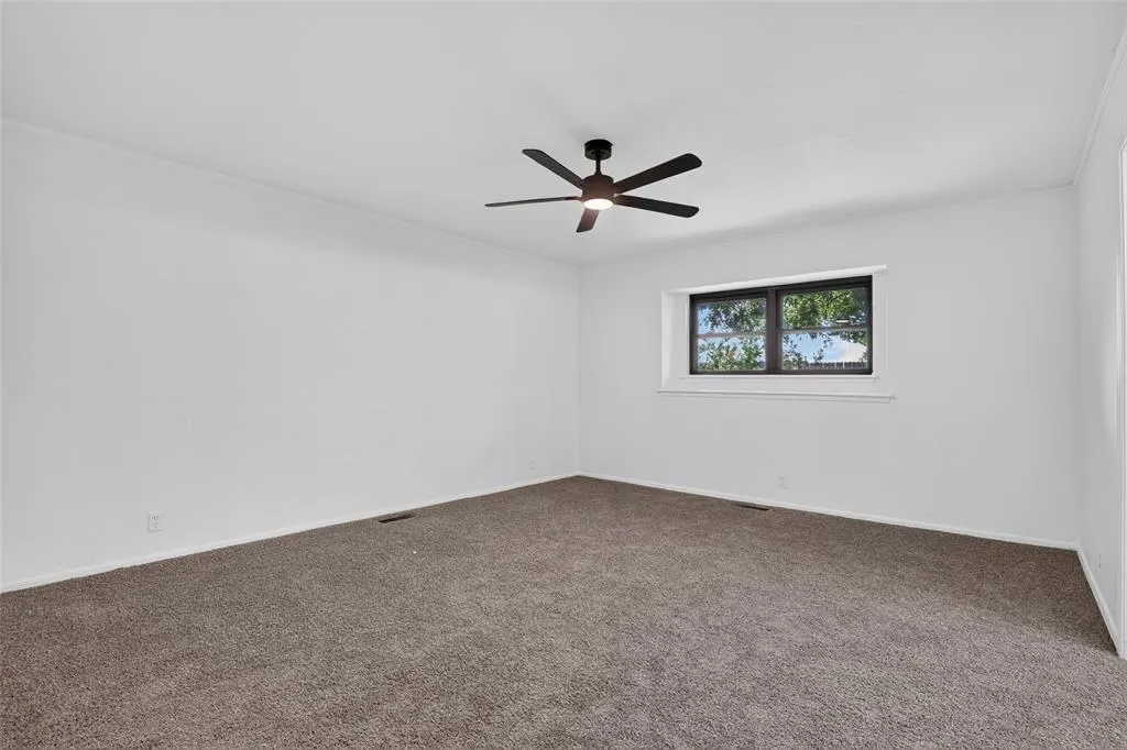 Photo 18 — 13309 Green Valley Drive, Oklahoma City, OK 73120