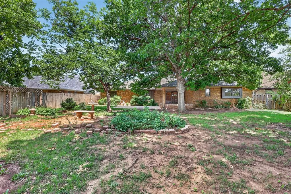 Photo 39 — 13309 Green Valley Drive, Oklahoma City, OK 73120