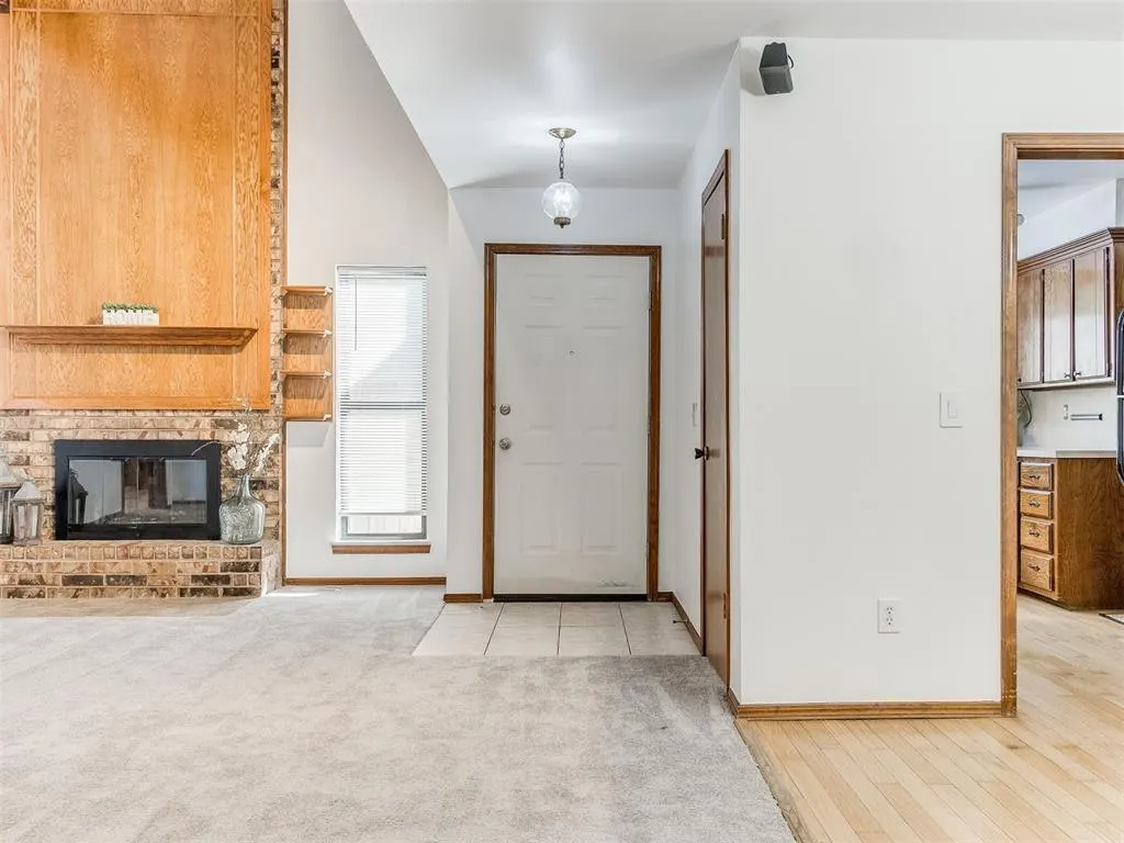 Photo 4 — 9322 S Hudson Avenue, Oklahoma City, OK 73139