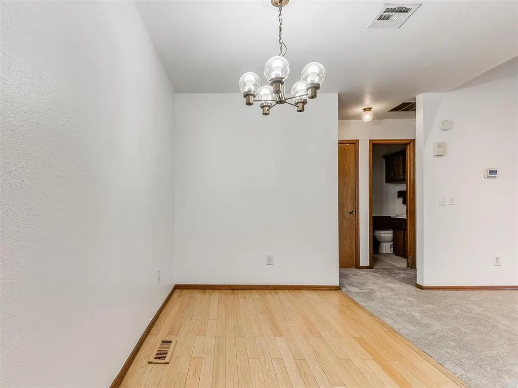 Photo 13 — 9322 S Hudson Avenue, Oklahoma City, OK 73139