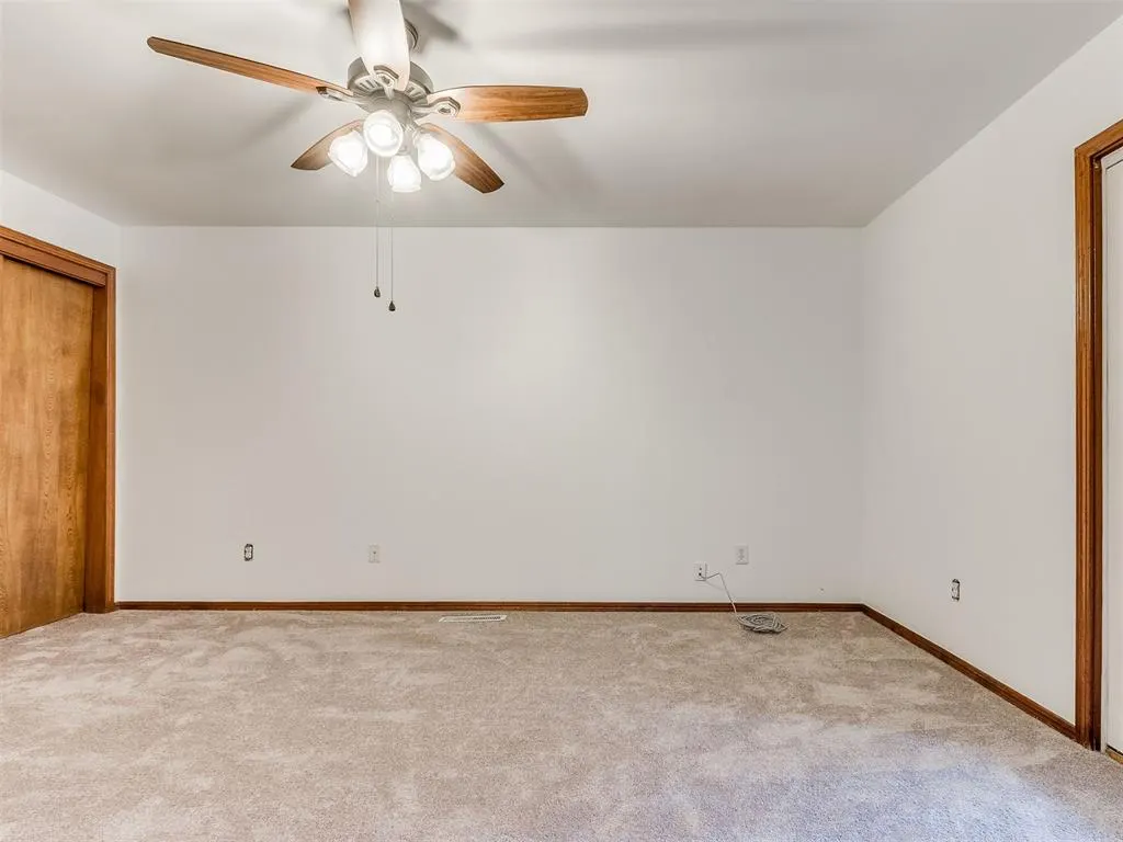 Photo 20 — 9322 S Hudson Avenue, Oklahoma City, OK 73139