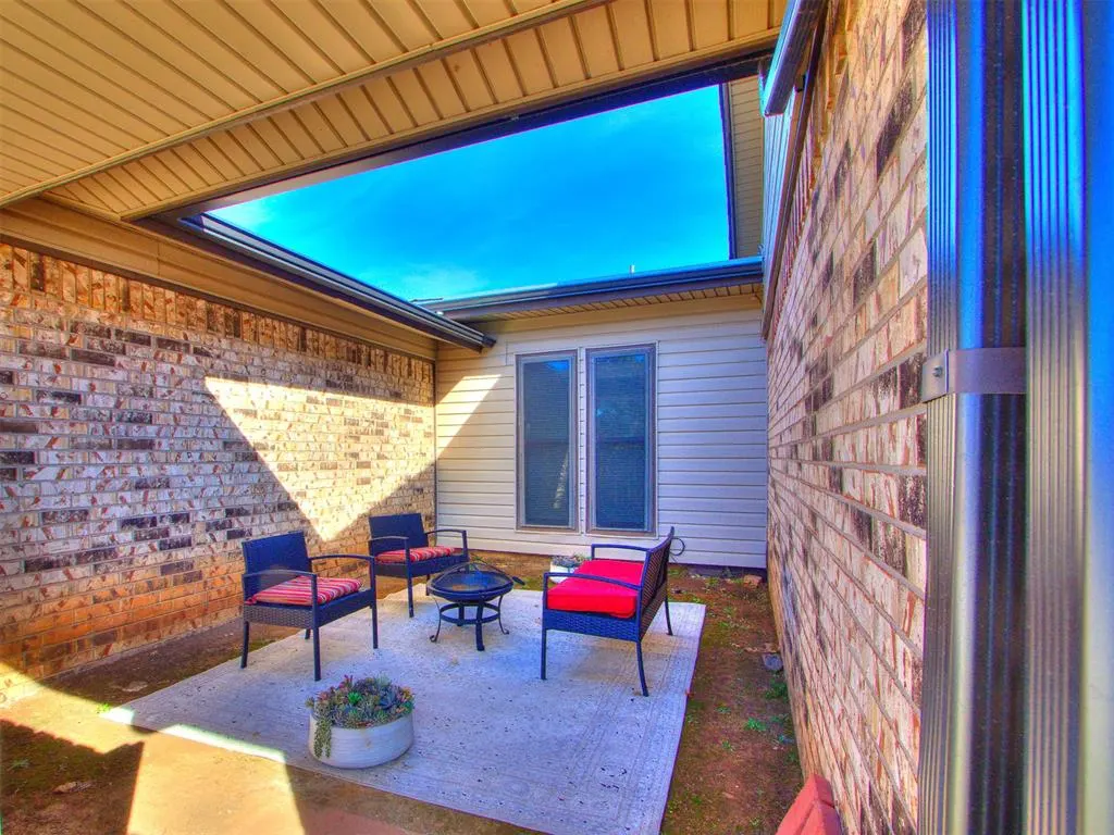 Photo 30 — 9322 S Hudson Avenue, Oklahoma City, OK 73139