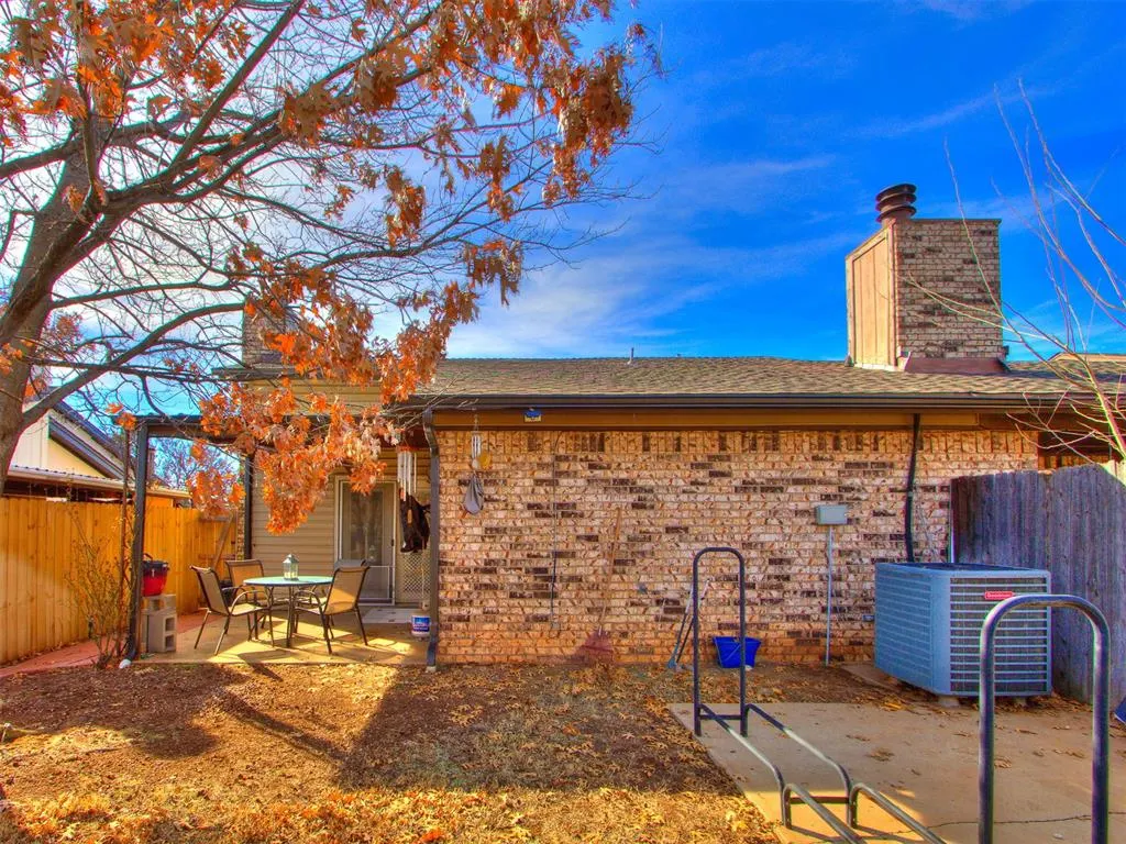 Photo 36 — 9322 S Hudson Avenue, Oklahoma City, OK 73139