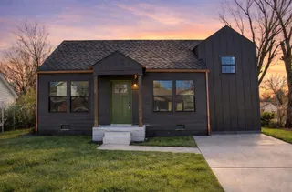 Sold home at 204 W Ercoupe Drive