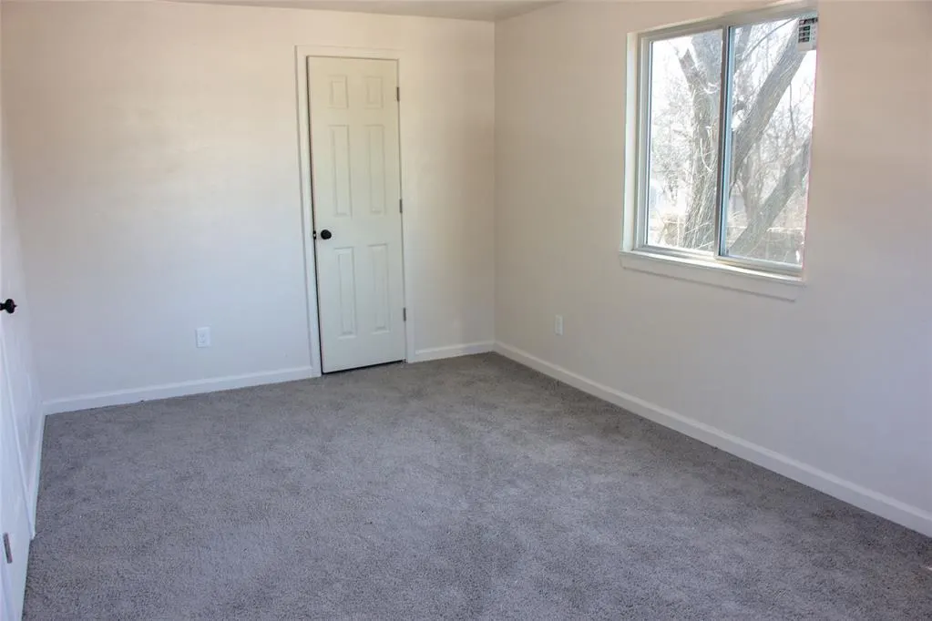 Photo 10 — 204 W Ercoupe Drive, Oklahoma City, OK 73110