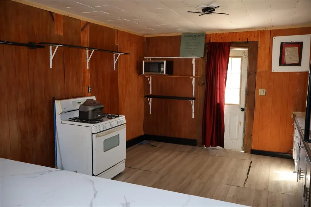Photo 8 — 204 N Long Avenue, Wynnewood, OK 73098