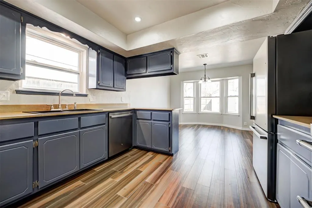 Photo 14 — 1011 W Gemini Road, Edmond, OK 73003
