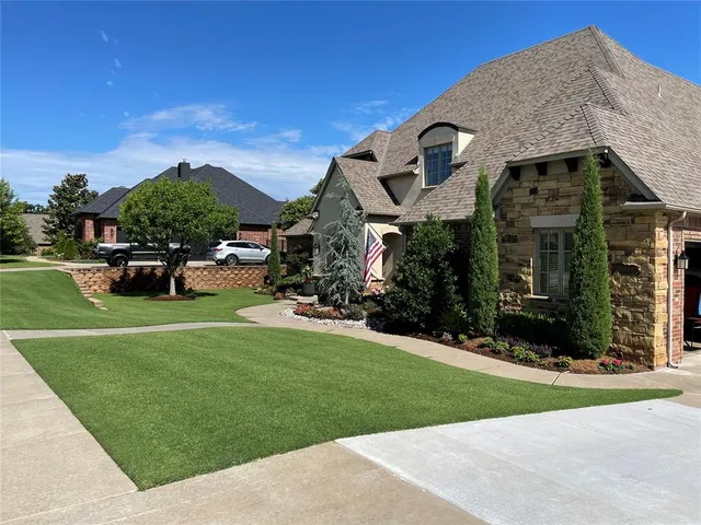 Photo 4 — 1401 Autumn Creek Drive, Edmond, OK 73003