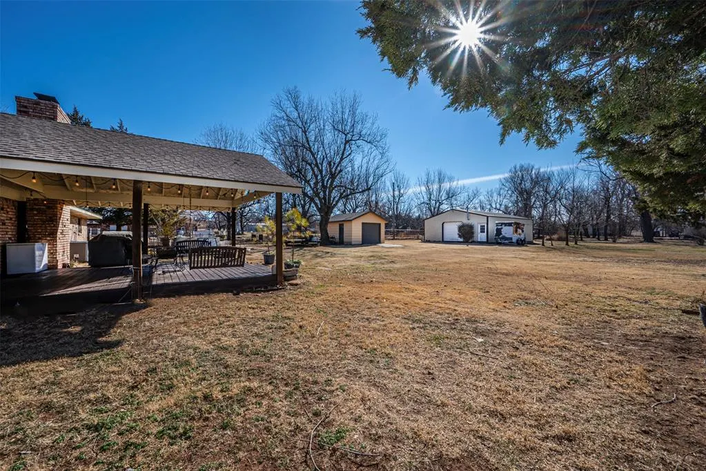 Photo 10 — 732 E Suera Terrace, Mustang, OK 73064