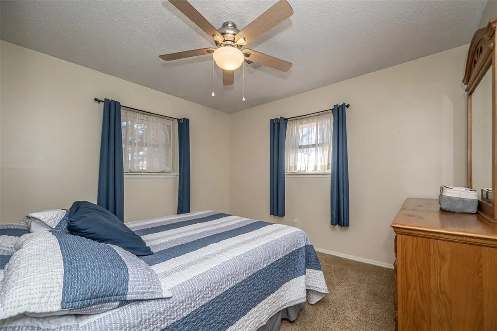 Photo 16 — 732 E Suera Terrace, Mustang, OK 73064