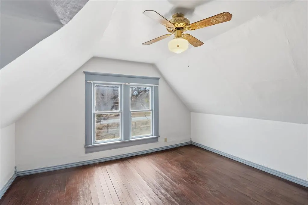 Photo 28 — 127 S Randlett Street, Hobart, OK 73651