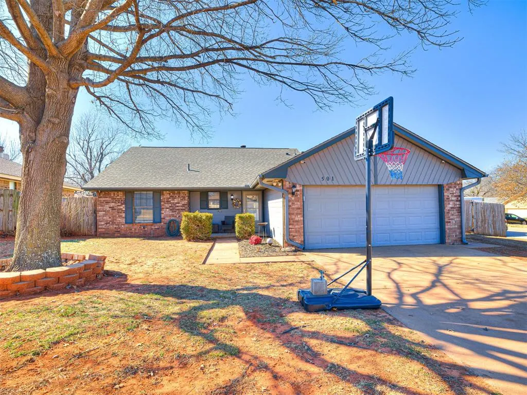 Photo 6 — 501 Gray Fox Run, Edmond, OK 73003